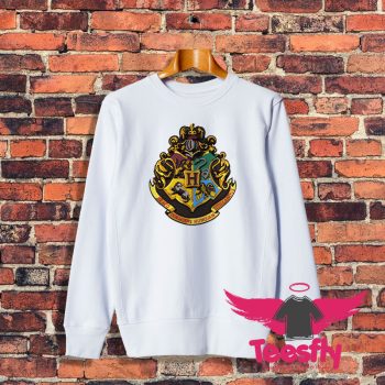 Hogwarts Crest Magnet Sweatshirt