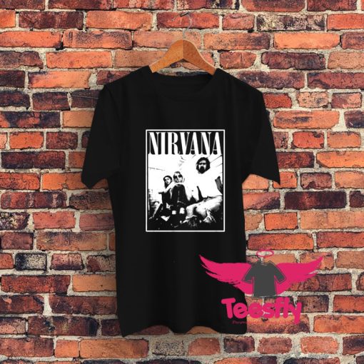 Nirvana Kurt Cobain Dave Grohl Group Photo Graphic T Shirt
