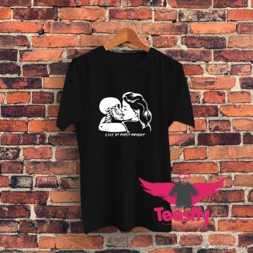Skull love at first fright Graphic T Shirt