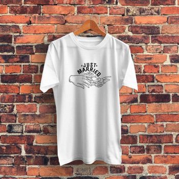 Just Married Love Graphic T Shirt