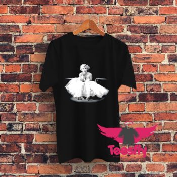 Marilyn Monroe Pretty Graphic T Shirt